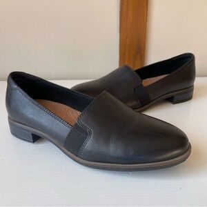 Clarks Black Leather Loafers Size 7